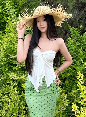 多巴胺度假风白色抹胸绿色波点半身裙女性感比基尼两件套
