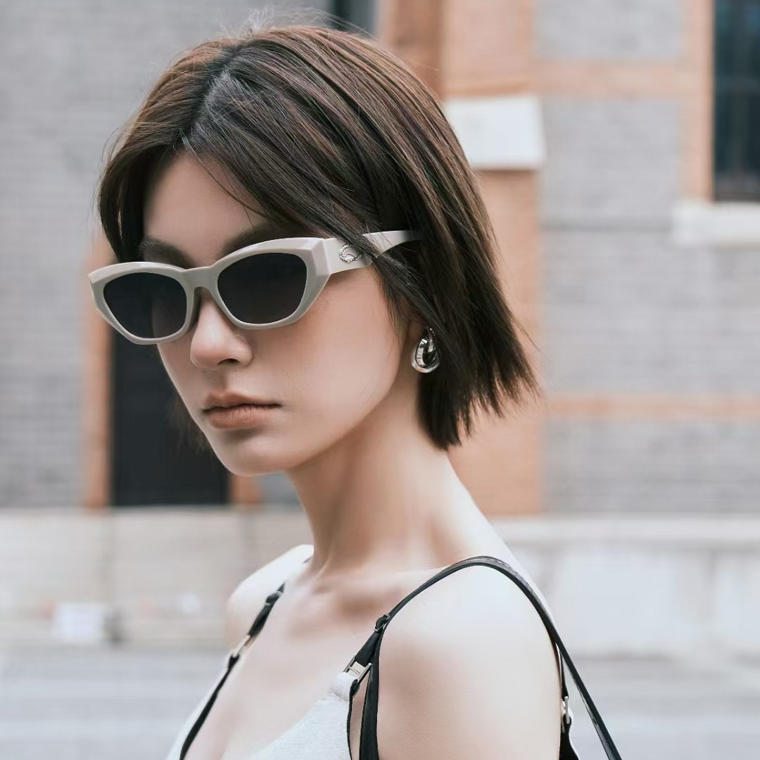 2025蛇年新款欧美猫眼偏光太阳镜