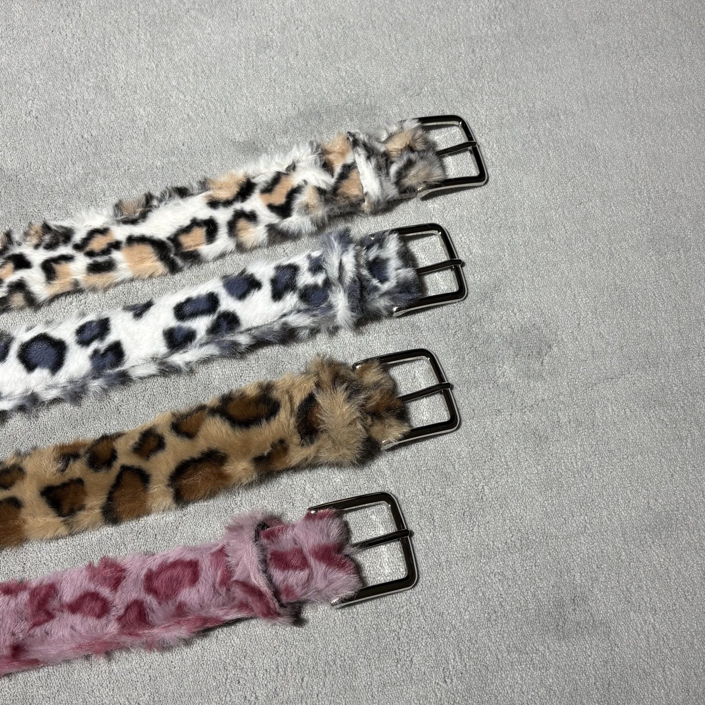小众设计朋克百搭男女针扣皮带配饰Vintage中古豹纹毛绒腰带