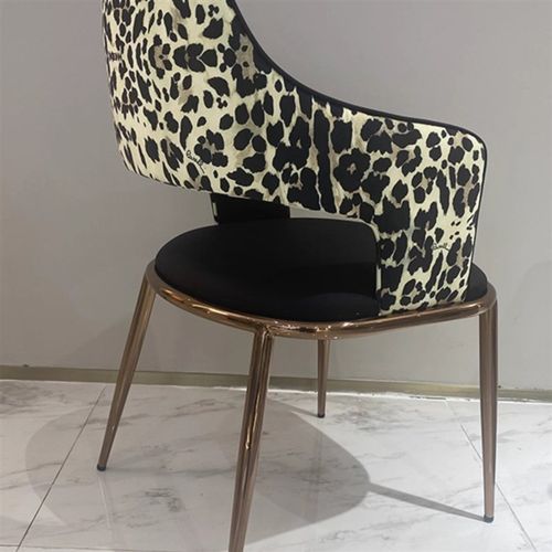 意式轻奢餐椅家用头层真皮靠背豹纹不锈钢现代简约高级感化妆椅子