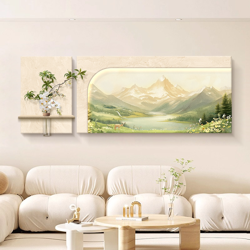 奶油风客厅装饰画原木大气日照金山沙发背景墙挂画高级感山水壁灯