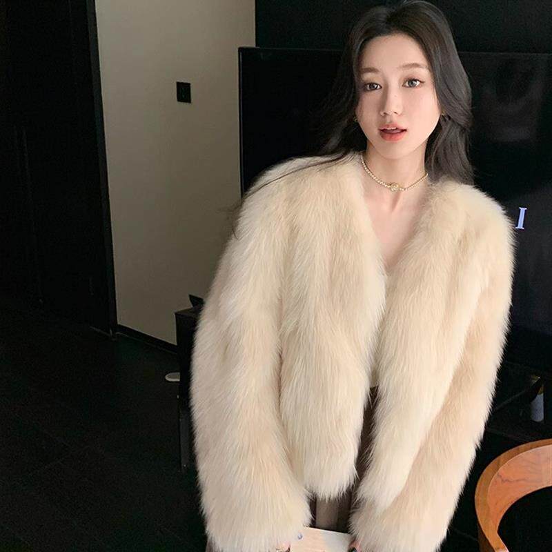 狐狸毛皮草外套女时尚加厚短款2025冬季海宁环保毛毛大衣V领显瘦