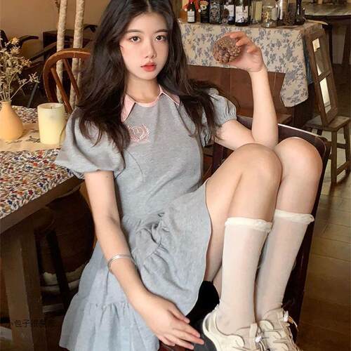 灰色学院风乖乖女泡泡袖娃娃领连衣裙女装夏季收腰显瘦字裙短裙