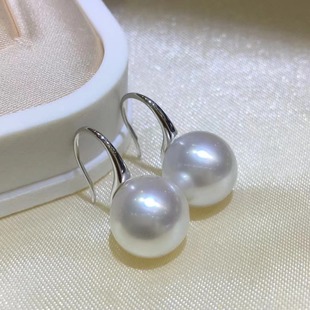 耶啵珍珠澳白高跟鞋经典耳环款18k金耳钩耳环定制正圆极光10-14mm