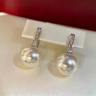 珠光澳白耳环，有真科研维纳斯证书，10-11mm 正圆极微瑕，18K金