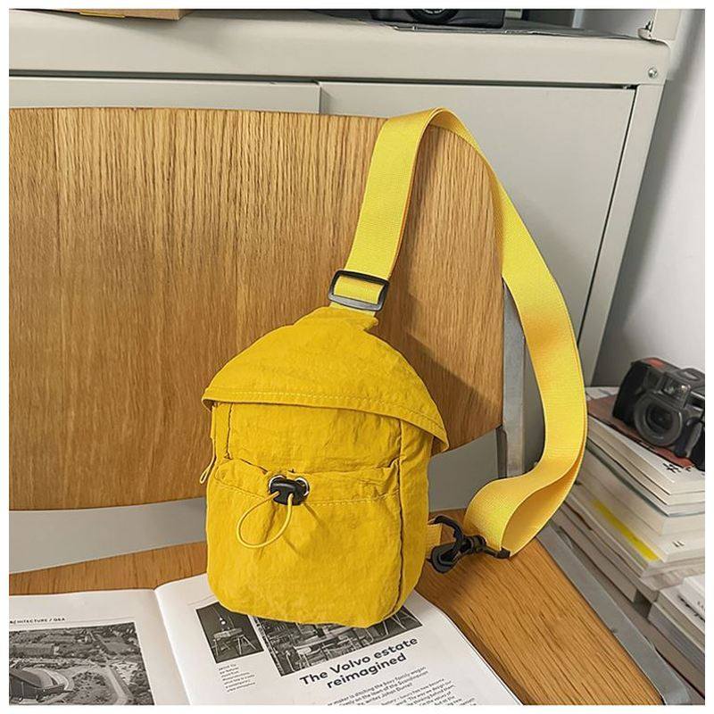 运动胸包男款迷你小型挎包男轻便外出随身手机小挎包骑行小斜挎包