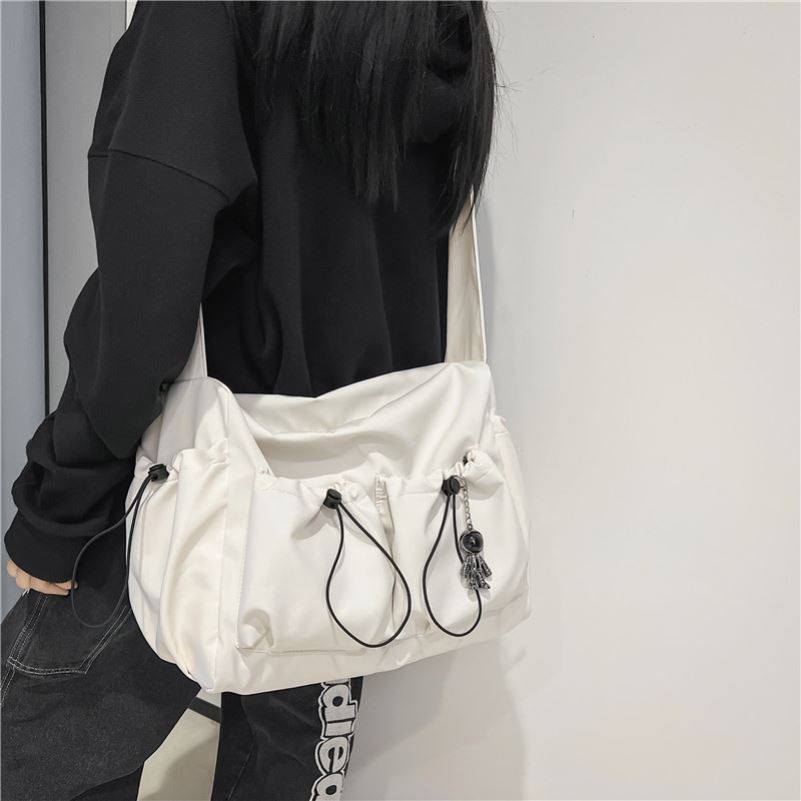 设计感韩范暗黑系大容量工装ins时尚潮流学生休闲单肩斜挎包,箱包皮具/热销女包/男包,男士包袋,淘宝优惠券,粉丝福利购,淘宝优惠卷