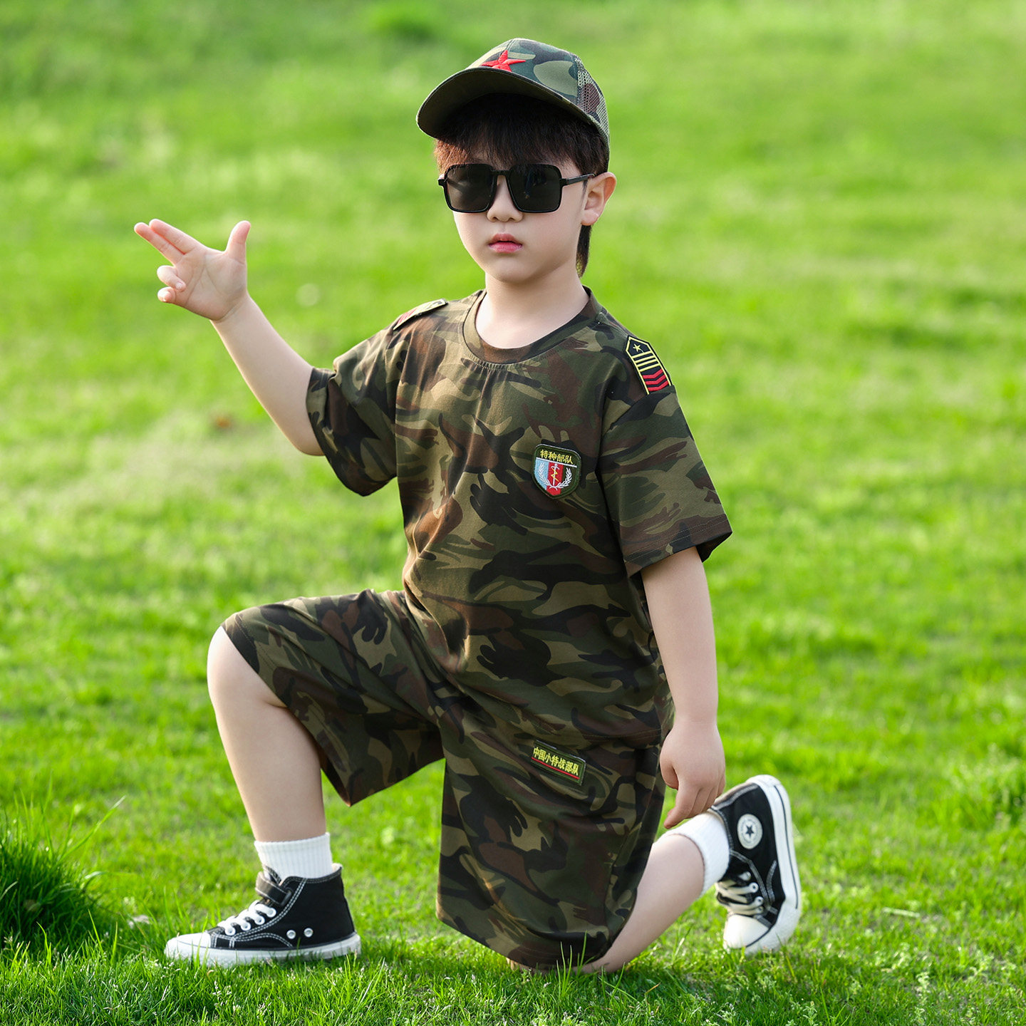 六一儿童演出服男童迷彩服套装幼儿园夏令营军训表演服短袖两件套