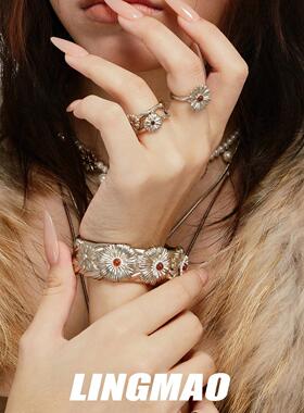 S925纯银戒指女小众设计雏菊法式