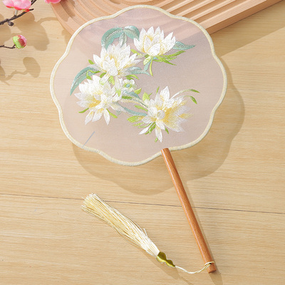 古风刺绣团扇汉服旗袍舞蹈搭配