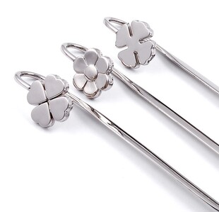 Delicate Clover Metal Bookmark Escolar Paper Book Marks Book