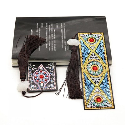 DIY Special Shaped Diamond Painting House Leather Bookmark T