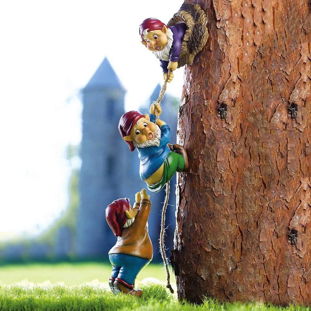 Climbing Gnomes Tree Hugger Decor Garden Dwarf Climbing Tree