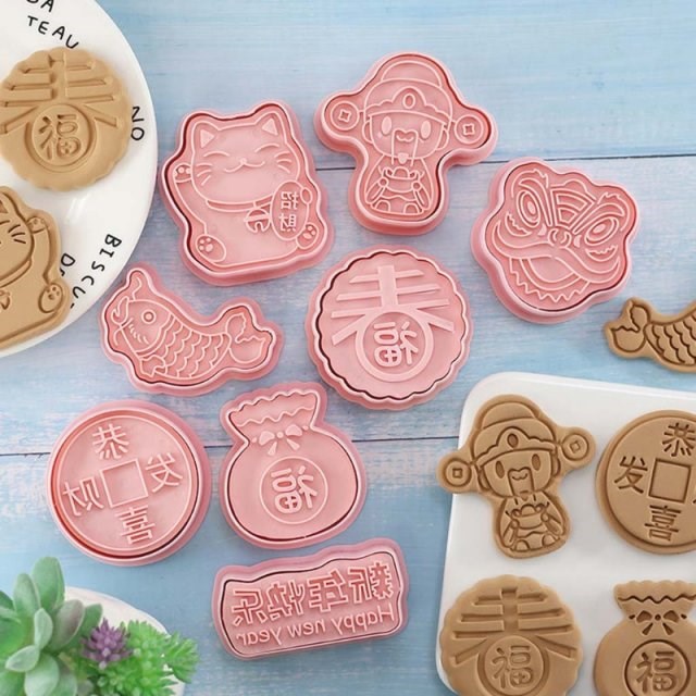 Set of 8 Cookie Stamp Cookie Cutter Moulds Plastic Material