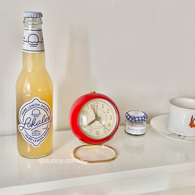 Ins Nordic contracted desktop mute clock restoring ancient