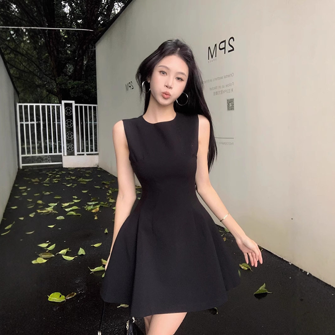 气质修身无袖背心圆领连衣裙夏季显瘦百搭短裙小个子收腰A字裙子
