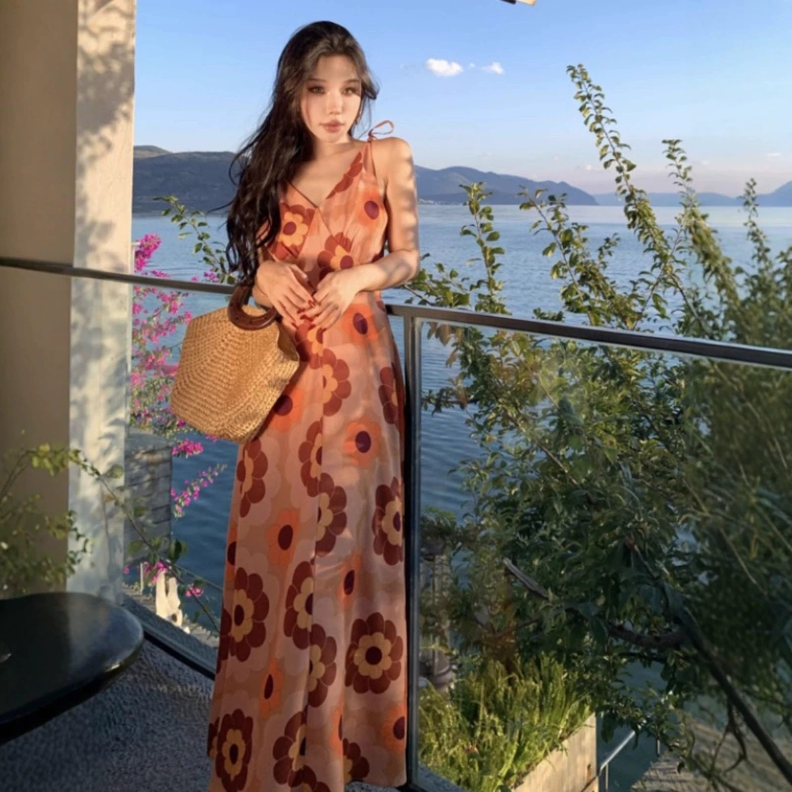 夏季法式复古橘色碎花吊带长裙子