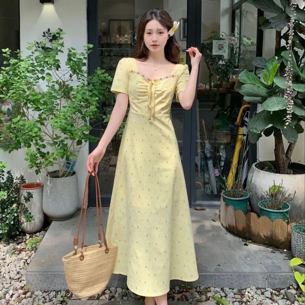 大码微胖夏季梨形显瘦短袖连衣裙