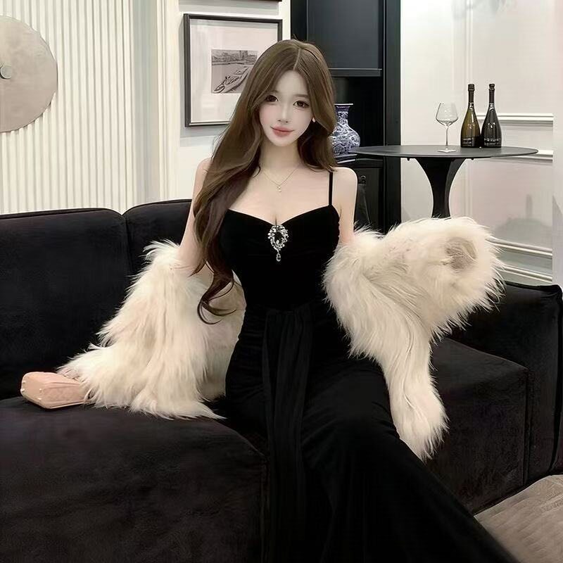 春夏网纱修身显吊带包臀连衣裙