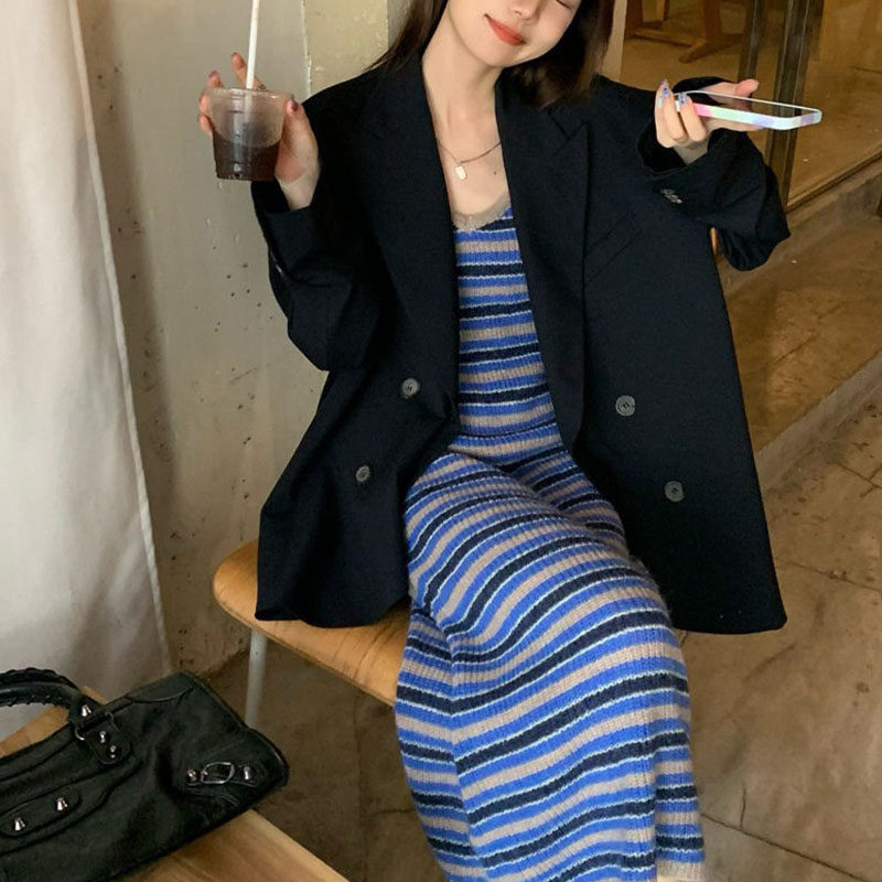 蓝条纹V领吊带针织A字连衣裙女