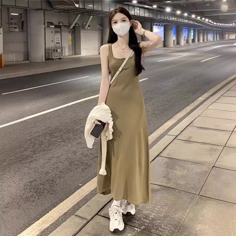 夏季黑色方领露背针织吊带连衣裙