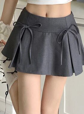 Low waist skirt with bow tie and lace  蝴蝶结绑带低腰A字短裙