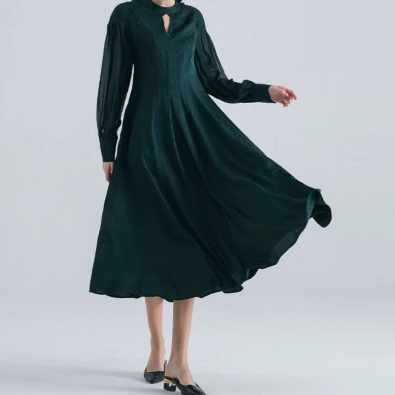 22姆米暗纹提花桑蚕丝孔雀绿立领水滴镂空墨绿长袖春秋连衣裙