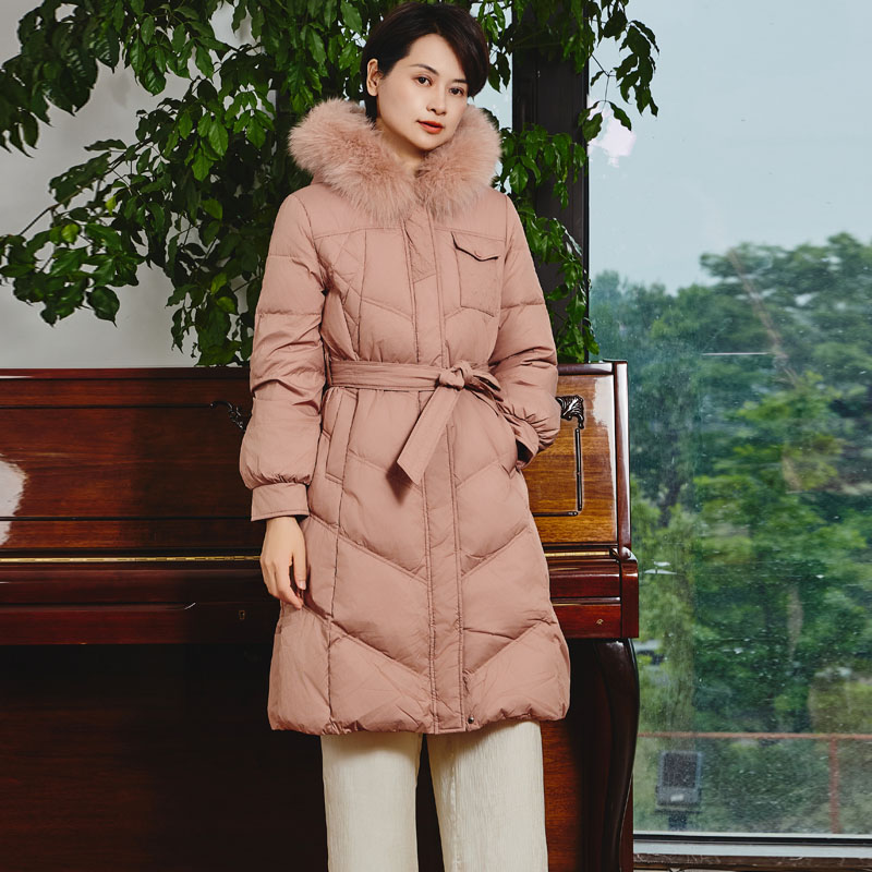 肉桂红中长款绑带毛领羽绒服