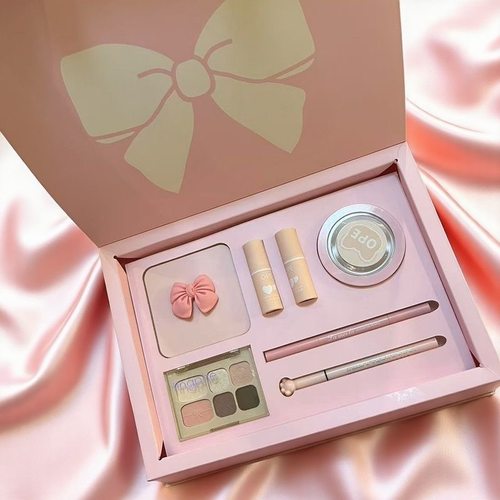 完美蕴彩妆套装口红化妆品礼盒温柔显白学生平价送女友生日礼物