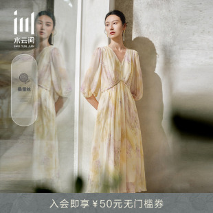 新款 水云间女装 V领优雅气质桑蚕丝收腰度假碎花连衣裙2025夏季