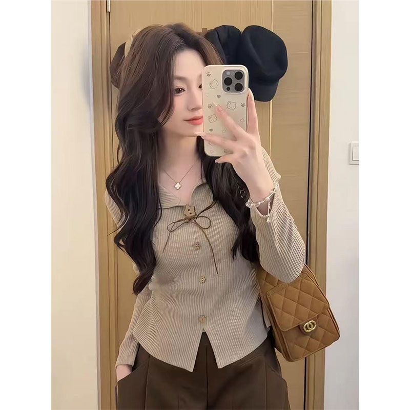 纯欲风设计感系带长袖T恤女早秋季独特收腰打底衫小众卡其色上衣