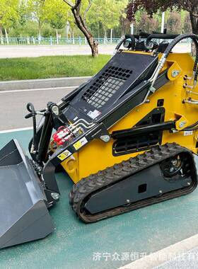 出口北美ZY380小型履带式滑移装载机Skidsteerloader滑移铲车