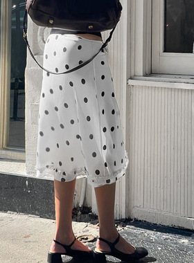 复古高腰波点修身木耳边半身裙Polka dot black fungus hem skirt