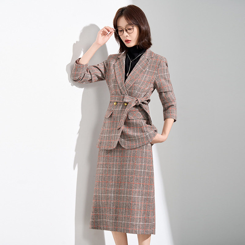 格子小西服女外套修身显瘦系腰带套裙2025秋冬时尚气质通勤两件套