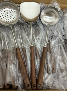 316不锈钢家用炒菜锅铲胡桃木柄手柄防烫炒铲汤勺套装食品级厨具