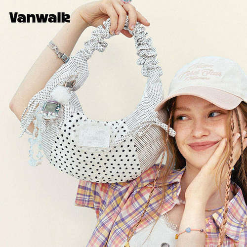 VANWALK 新款Starry单肩饺子包包女生通勤可调节肩带褶皱腋下包