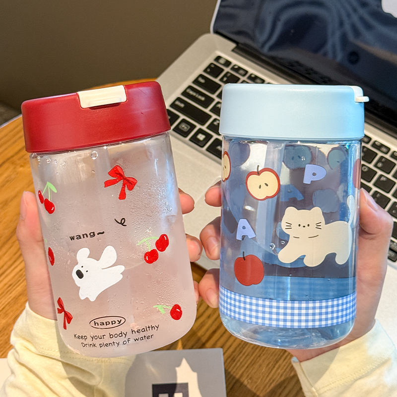 水杯女新款2025高颜值大容量吸管杯学生上学专用夏日便捷儿童杯子