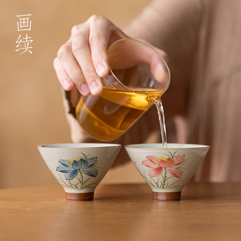 釉下彩纯手绘莲花斗笠杯