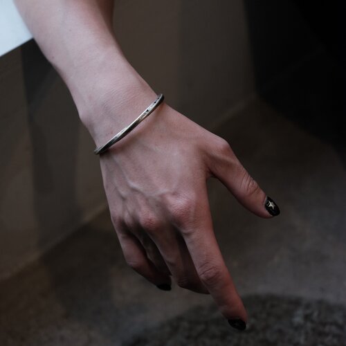 黑饰环绕手镯情侣款手作银手链男女复古男女ins小众先锋设计手饰