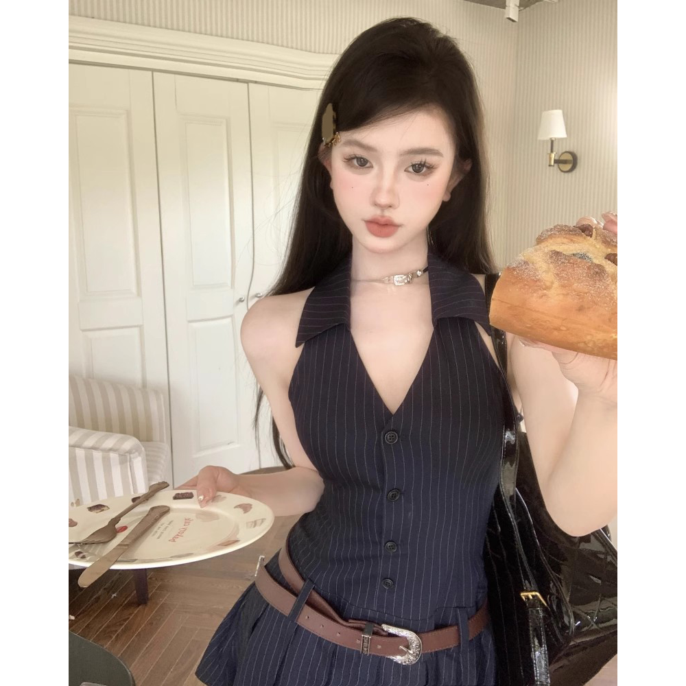 无袖v领挂脖条纹连衣裙女夏季腰带百褶裙短裙纯欲辣妹排扣a字裙子