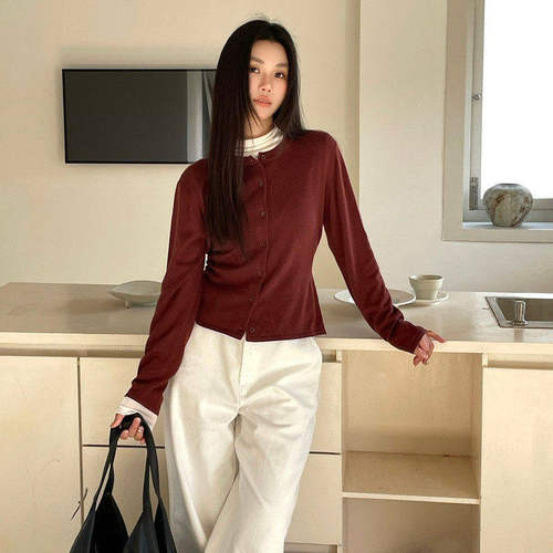 AIRIQI春季新款收腰短款针织衫