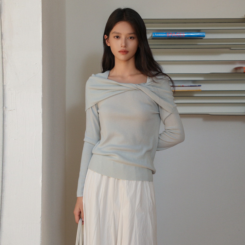 AIRIQI25秋新款扭结设计感针织衫