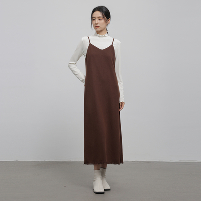 AIRIQI春季新款流苏羊毛连衣裙