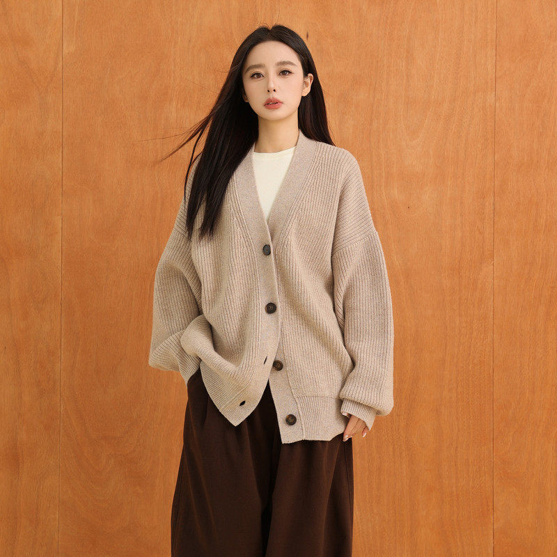 AIRIQI春季新款休闲慵懒风宽松V领廓形全羊毛针织开衫女AX5