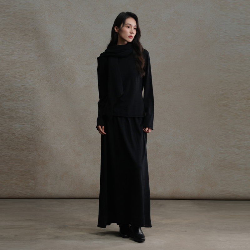 黑标BAIZHUO商场同款25冬新款围巾+半高领毛衫+半裙套装A