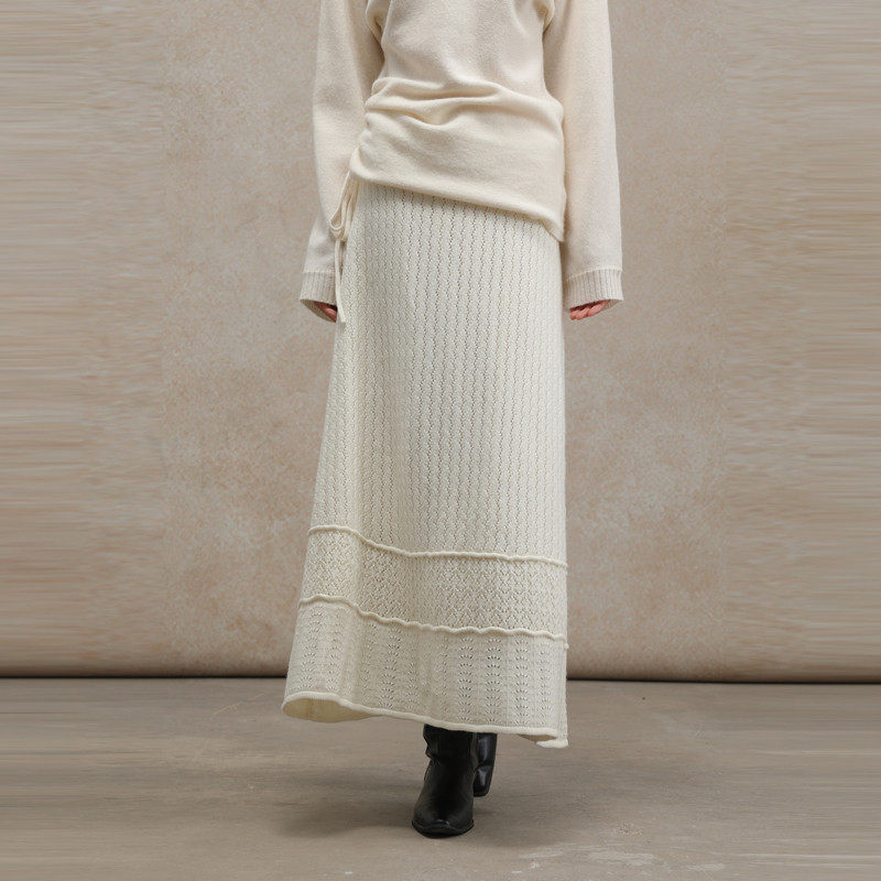 AIRIQI商场同款25冬新款法式钩花镂空羊毛针织半身裙女AH5