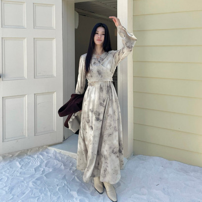 AIRIQI春季新款围裹式连衣裙