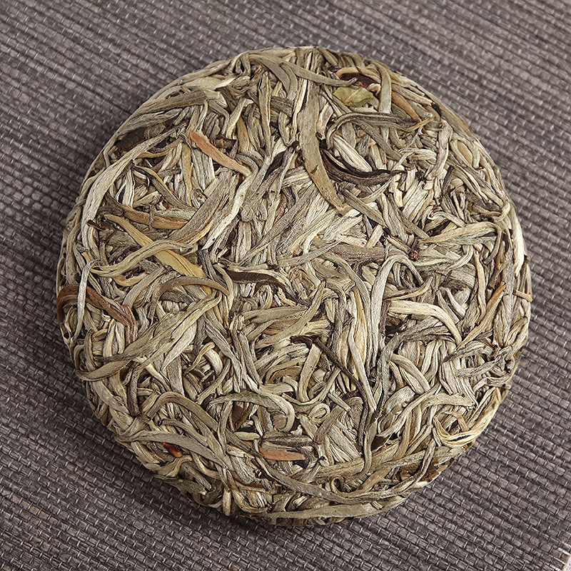 景谷大白芽白毫银针老白茶