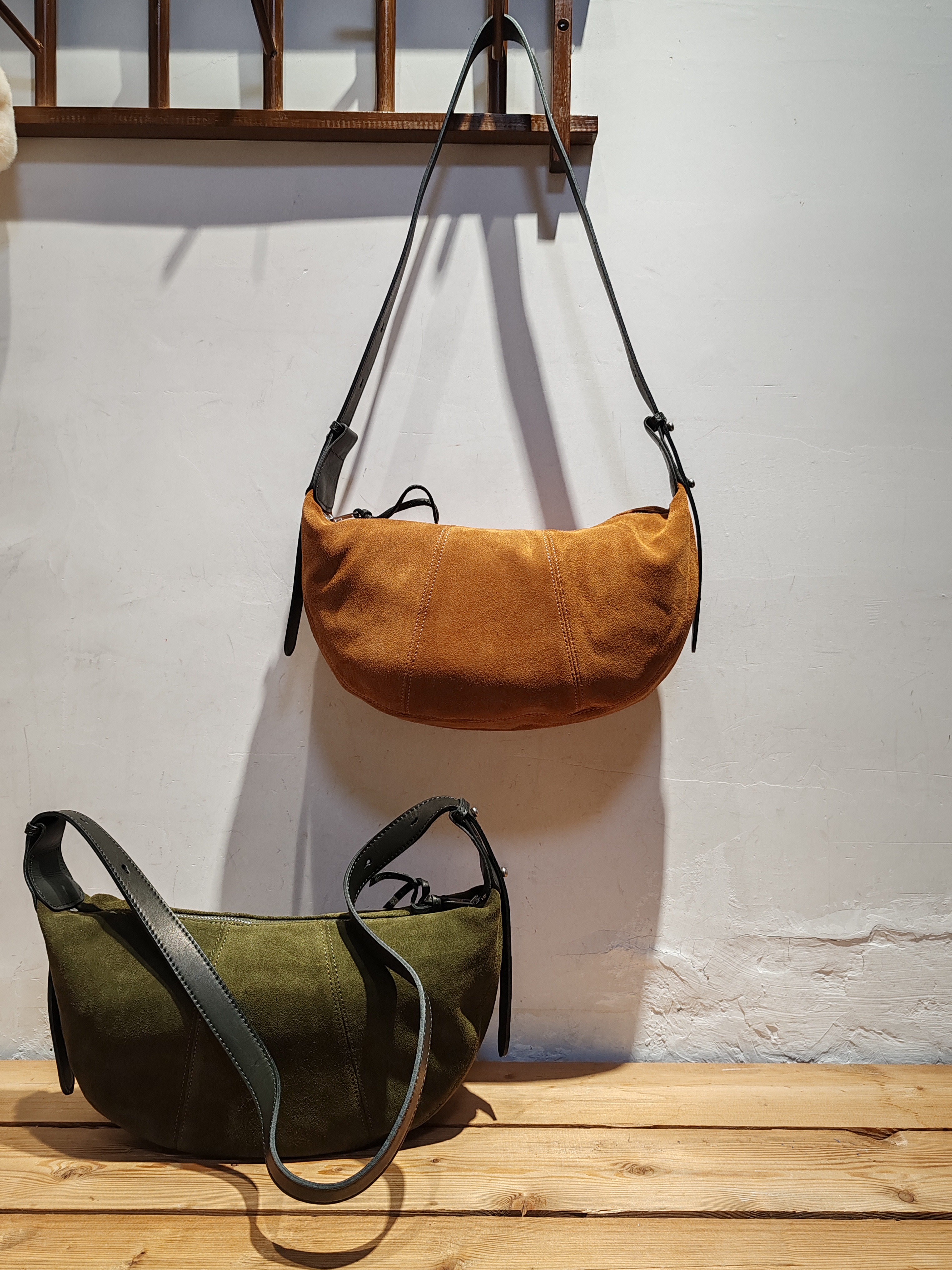 外贸出口头层牛皮绒面真皮女款休闲通勤单肩斜挎包