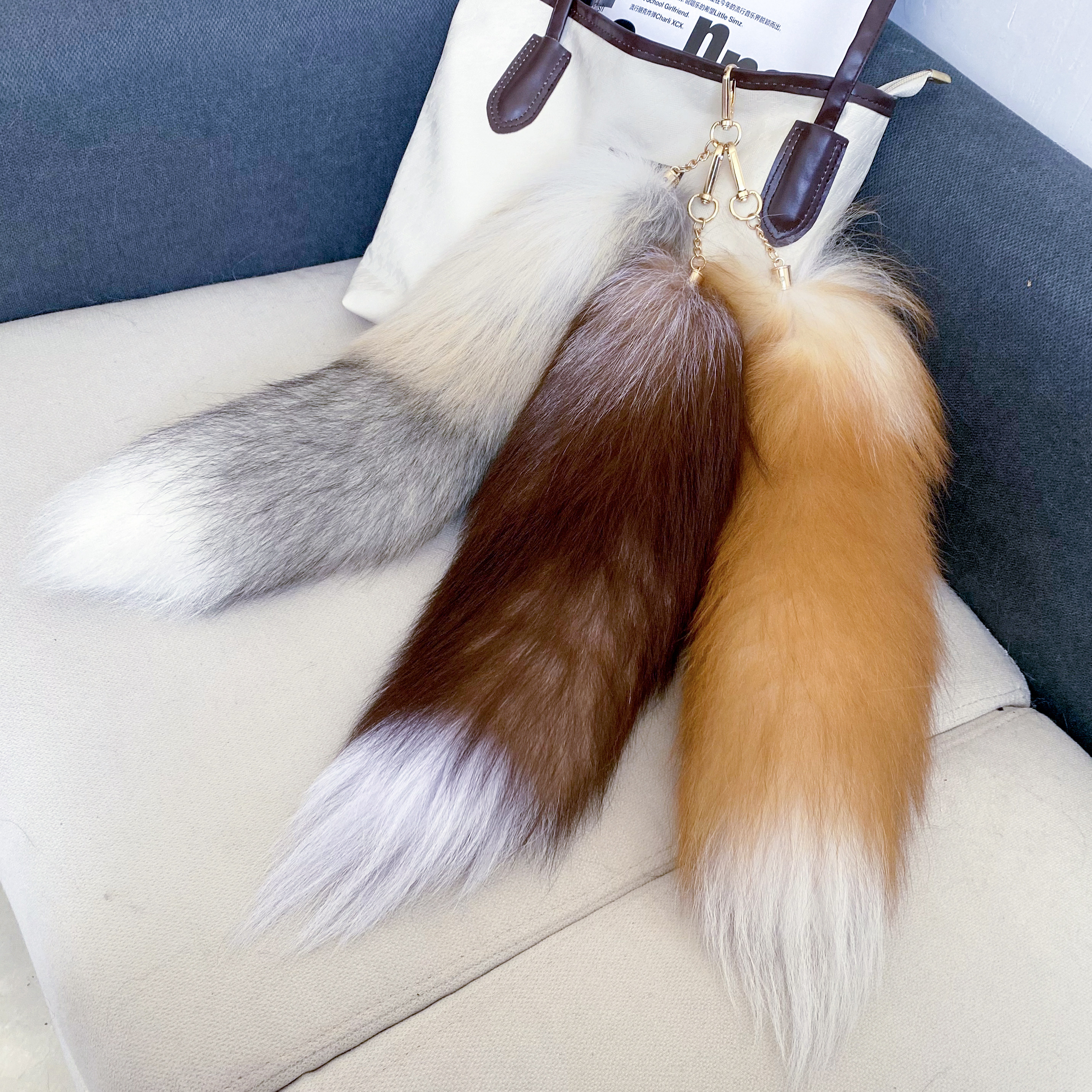 真狐狸毛大尾巴腰间挂饰小浣熊个性简约狼尾巴高档毛绒包包挂件潮